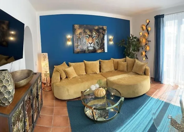 Wohnung 3 Mit Balkon Und Bergblick