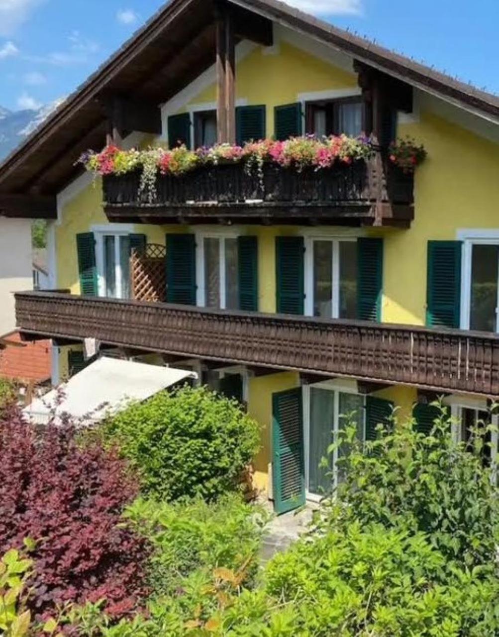 Apartment 3 Mit Balkon Und Bergblick